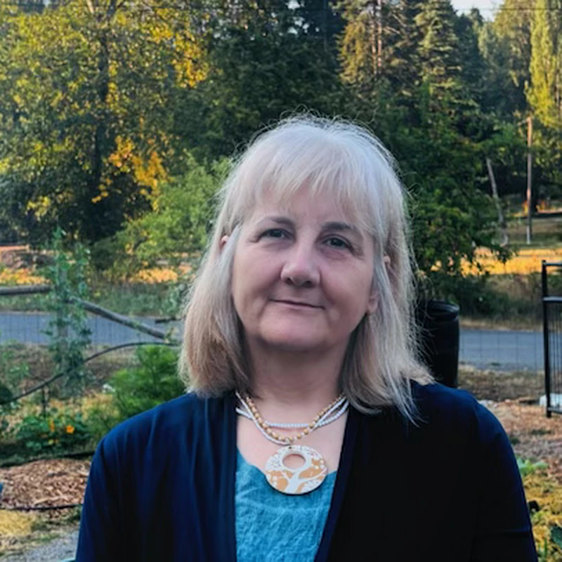 Mary Stasiuk, MSW, RSW, Therapeutic Social Worker, The Counselling HUB